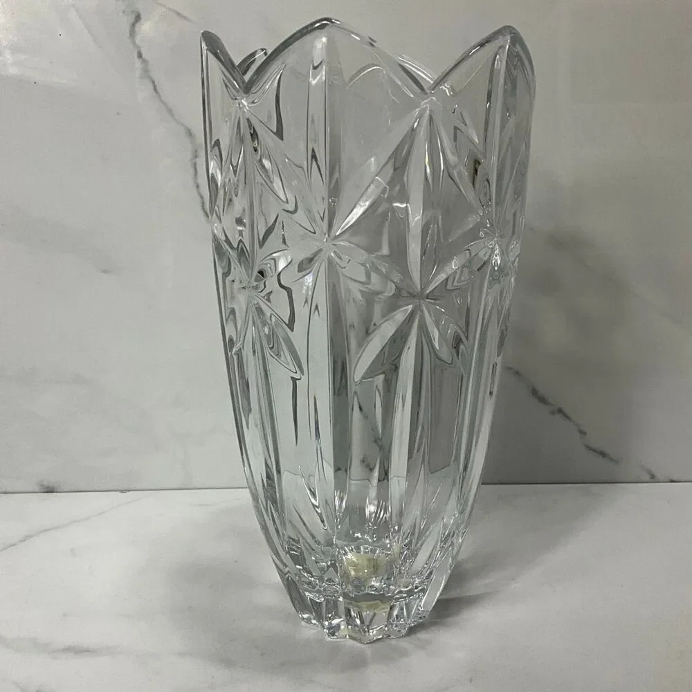 LENOX Shooting Star Crystal Vase